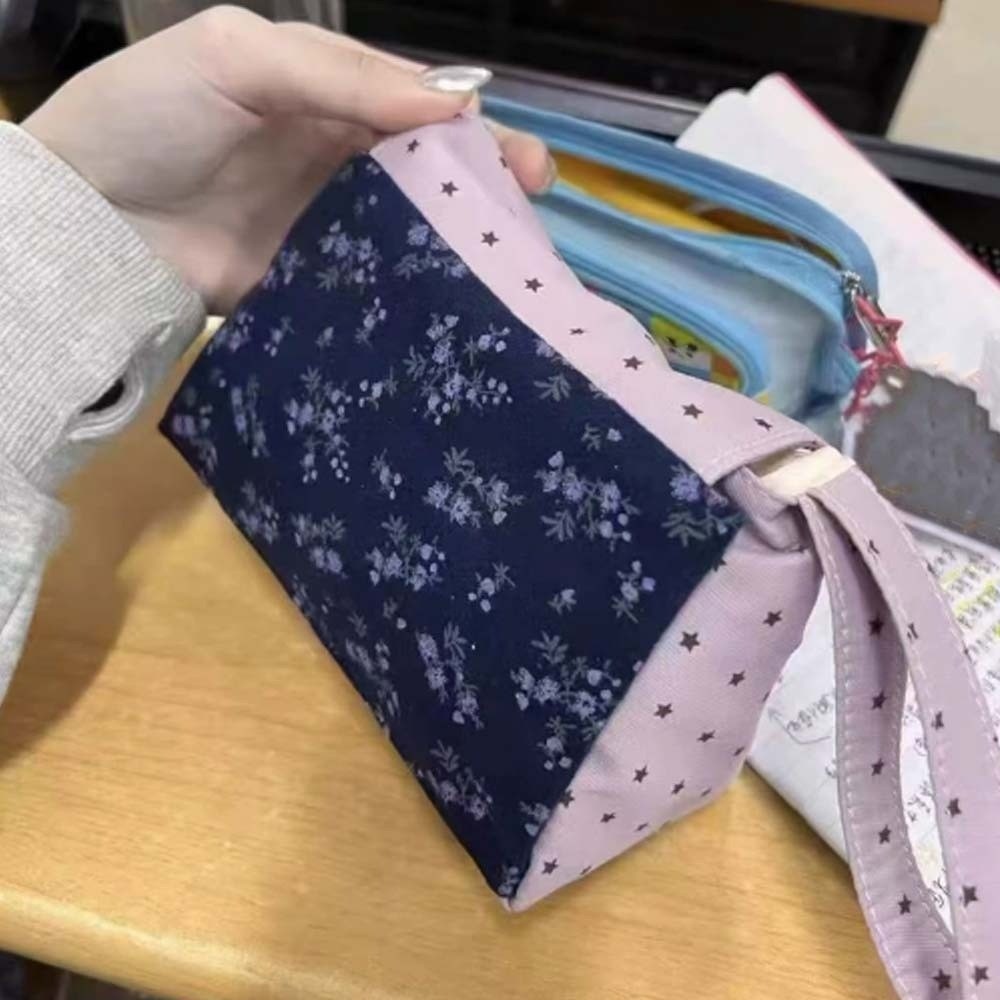 The Korean Lifestyle - Lila bedruckte Make-up-Tasche mit Blumenmuster, Stern-