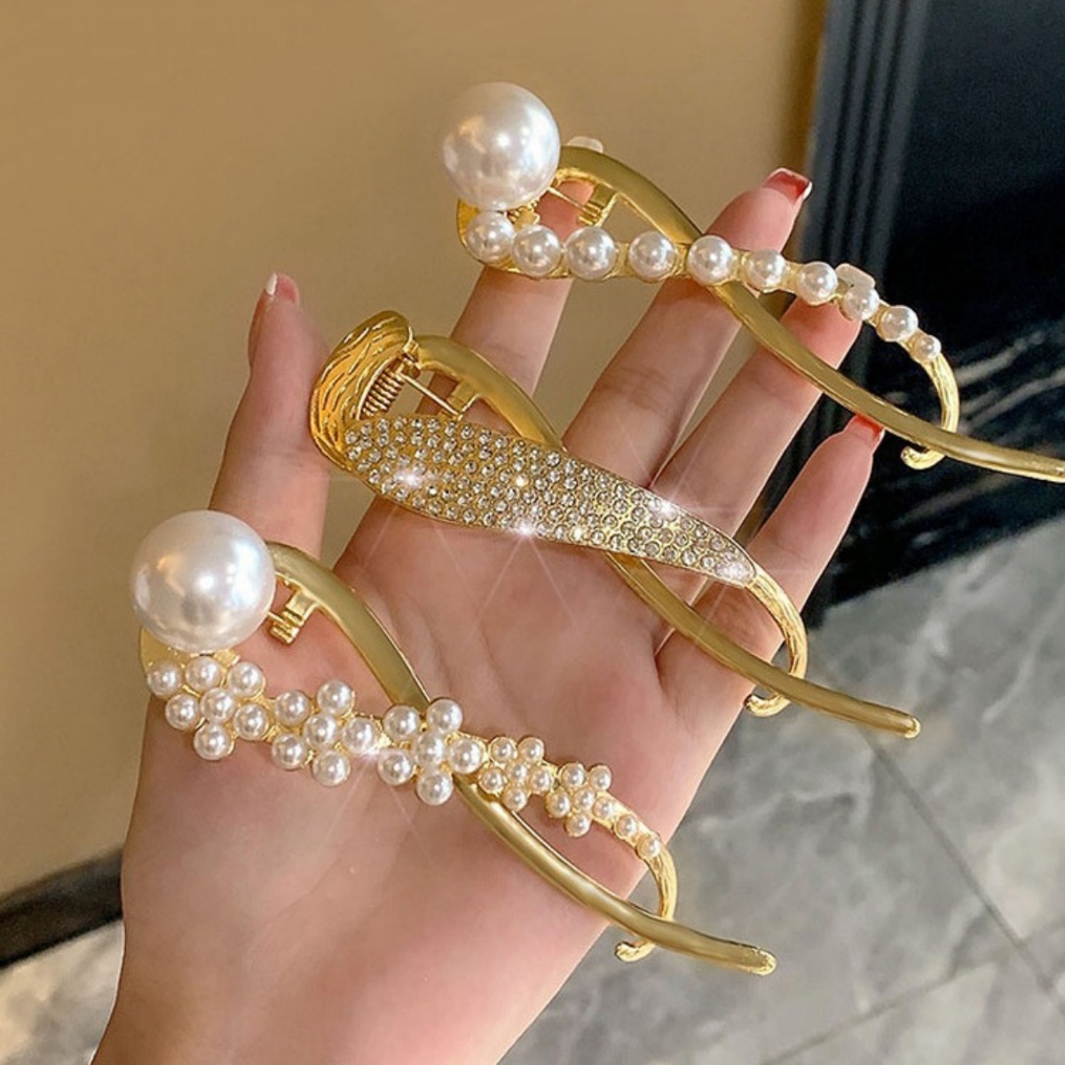 Elegante Glitzer-Perlen-Haarsp – The Korean Lifestyle Bewertung und Preis